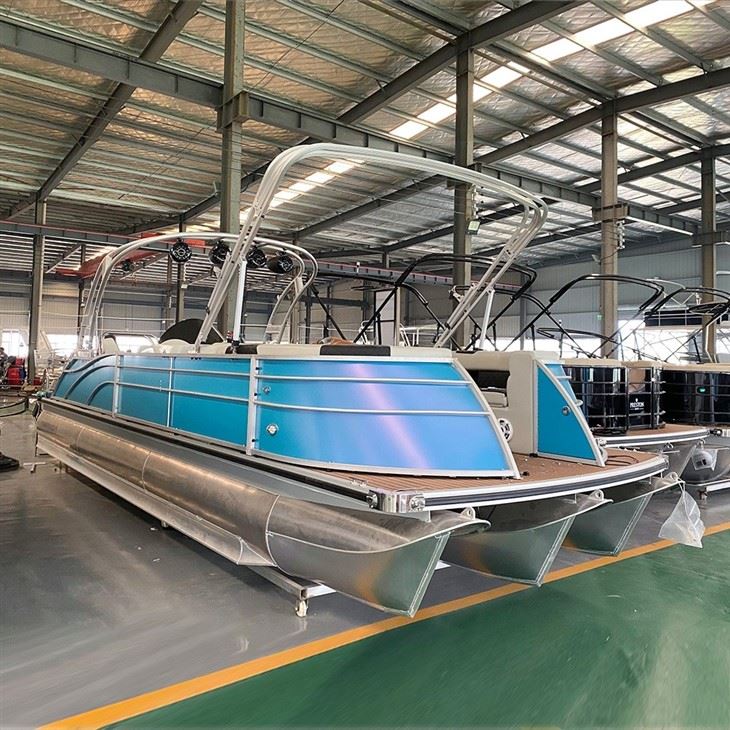 Pontoon Boat For Family Party factory